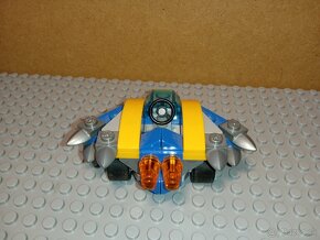 76090 LEGO Mighty Micros Star-Lord vs. Nebula - 6