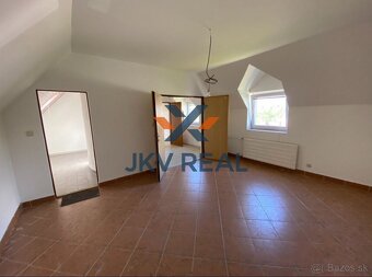 Na predaj priestranný 4-izbový byt s rozlohou 103,7 m² - 6