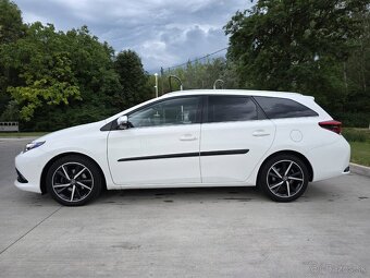 Toyota Auris 1.6 Valvematic Executive A/T 2017 Aj na splátky - 6