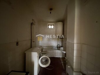ZNÍŽENÁ CENA Na predaj starší 3-izb. RD, INVESTIČNÁ PRÍLEŽ - 6