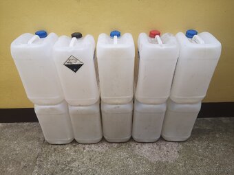 Predám Plastový Sud 220.Litrový su z PHM(nafta) - 6