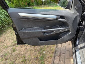 Predám Opel Astra H 1,7cdti caravan - 6