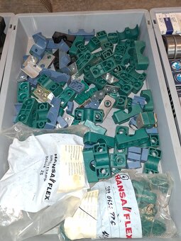 Loziska, uchytky,bolce,krytý drziaky - 6