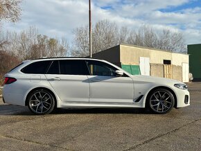 BMW Rad 5 Touring 530d xDrive A8.M Sport Facelift,Panorama,A - 6