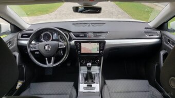 Škoda Superb III Facelift combi 2.0 TDi - 6