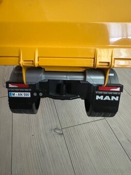 BRUDER smetiarske auto na sklo - 6