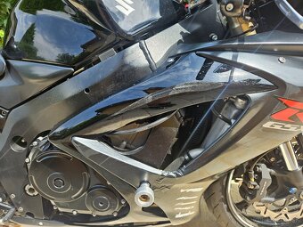 Suzuki GSXR K6 - 6