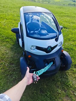 Renault Twizy – mestský elektromobil, ktorý púta pozornosť - 6