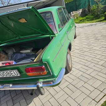 Predám Lada 2103 - 6