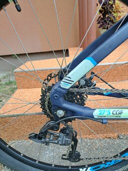 Predám horský bicykel B-Twin 27,5 M - 6