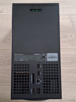 XBOX SERIES X + príslušenstvo TOP STAV, 500€ za komplet - 6