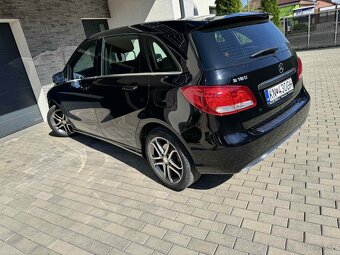 Mercedes-Benz B180 90kw 2015/5 131000km Automat - 6