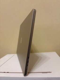 MacBook Air 15 M2 8/256GB 95% batéria - 6