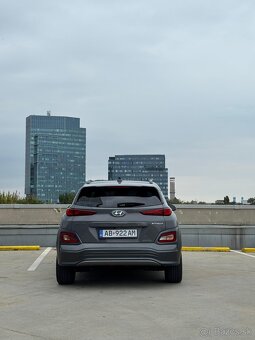 Hyundai KONA electric 150 Premium+ 64kWh (97,3 % baterka) - 6