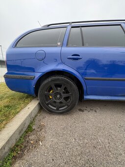 Škoda Octavia 1 - 6