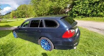 Predam bmw e91 320d 120kw rok 2005 - 6