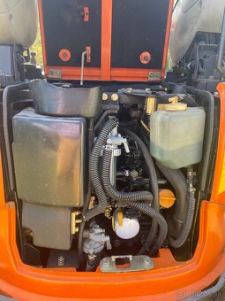 Minibager Kobelco E9SR - 6