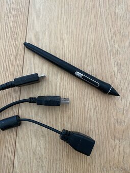 Grafický tablet Wacom Cintiq 16 - 6