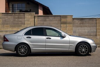 Mercedes-Benz C trieda Sedan 200 CDI Classic - 6