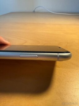 Apple iPhone 11 biely 64GB - 6