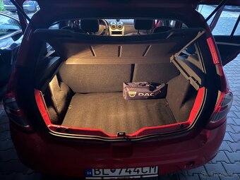 Dacia Sandero 2011 Ambiance - 6