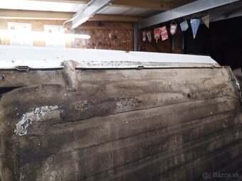 Karoséria Škoda 120 - 6