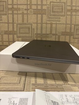 Mac book air 13” , M3 , 16 Gb , 512 GB , do 10/26 v záruke, - 6
