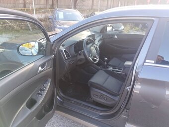 Hyundai Tucson 2.0 CRDi Premium 4x4 - 6
