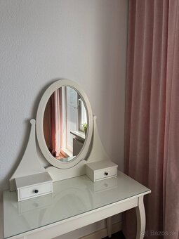 Kozmetický toaletný  stolík - 6