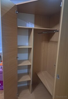Veľká rohová skrin̈a 94x94, v200 - 6
