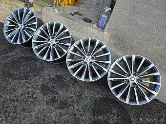 kolesa Skoda Superb Trinity 5x112 r19 - 6