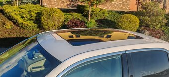 Limuzína Chrysler 300c / Lancia THEMA 2014 - 6