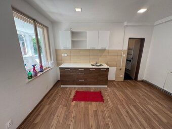 ZEMIANSKE SADY, okr. Galanta - dom na predaj - 6