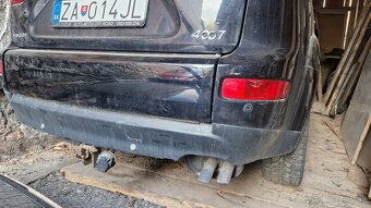 Peugeot 4007 - 6