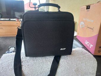 Projektor Acer pd523 - 6