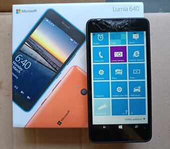 Mix starých mobilov - 6