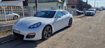 Porsch Panamera - 6