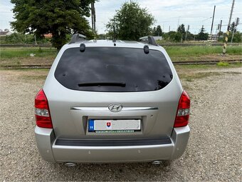 Hyundai Tucson 2.0 CRDI 4x4 - 6