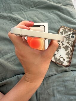 Apple iPhone 12 128 - 6