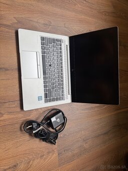 Predám notebook HP - 6