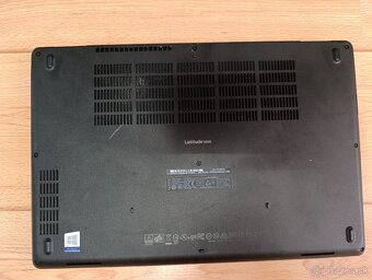 Dell Latitude 5590 - 6
