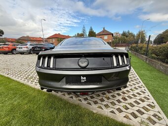 FORD MUSTANG - servisna historia , kupene na SR - 6