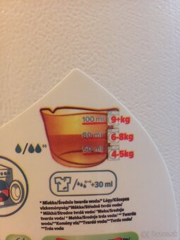 Ariel z dovozu 6 litrov/120 praní a prášok 10,5 kg/165 praní - 6