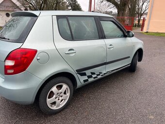 skoda fabia 2 - 6