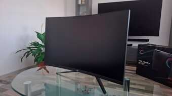 ASUS ROG Strix XG32VQR - 6