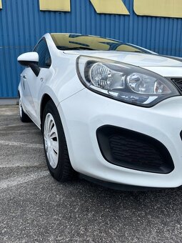 KIA Rio Hatchback 62.5kw Manuál - 6