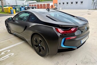 BMW I8 - 6