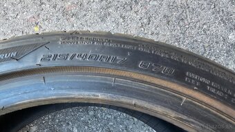 215/40R17 - 6