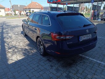 Škoda Superb - 6