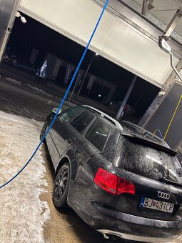 Audi a4b7 - 6